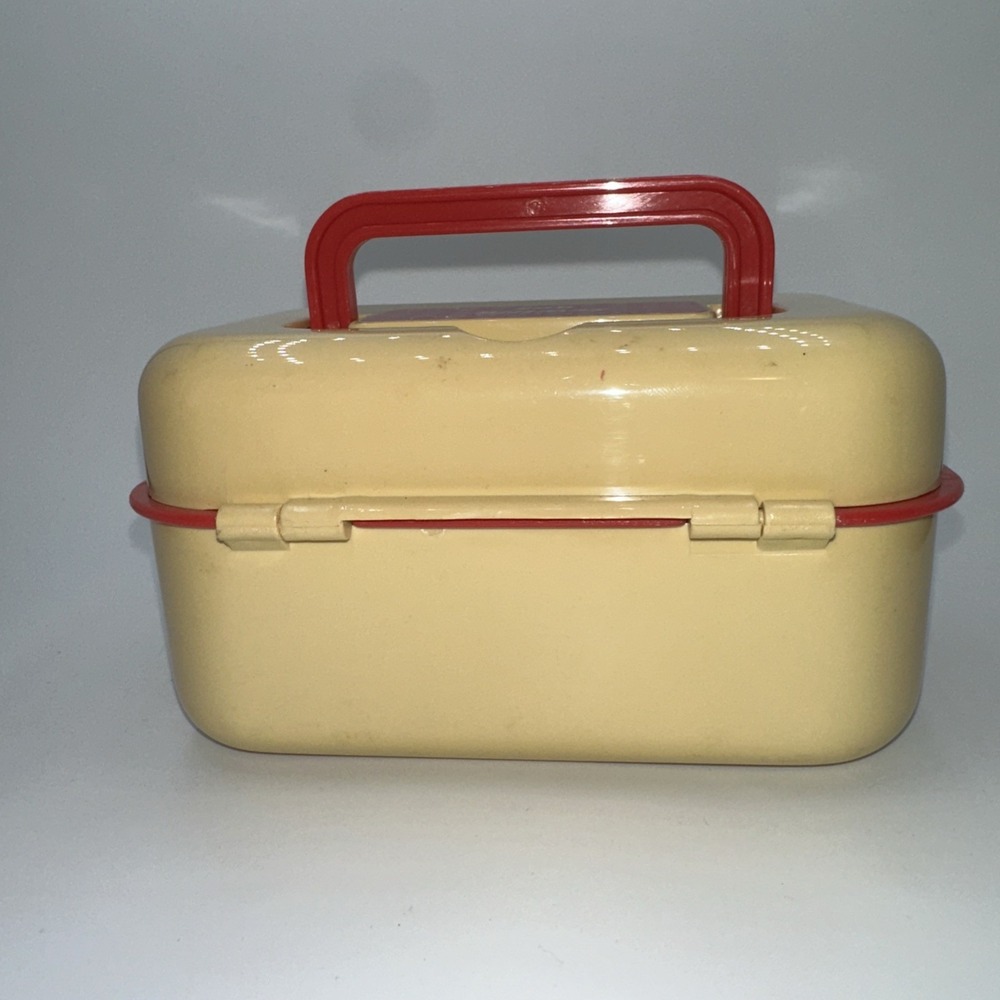 1993 Singer Sewing Box RARE Kids Excellent Condition Accessories Included - Picture 6 of 9